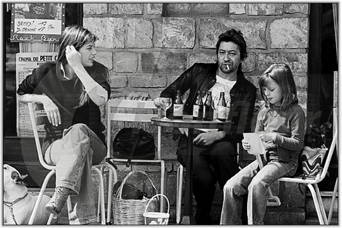 Family Gainsbourg au Café de Paris 1975.jpg